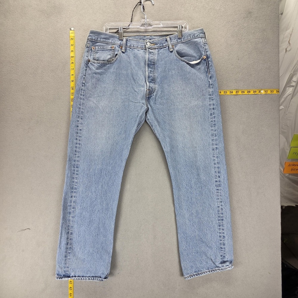 Levis 501 Jeans Mens 38x30 Blue Light Wash Regular Straight Button Fly Denim